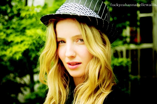 Annabelle Wallis