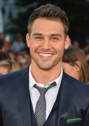 Ryan Guzman