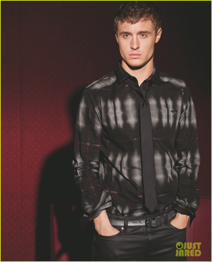 Max Irons