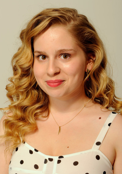 Allie Grant