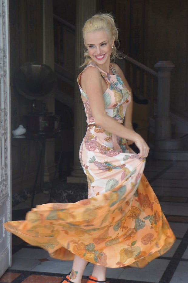 Nathália Rodrigues Nathália Rodrigues