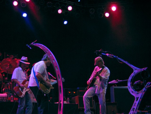 Neil Young With Crazy Horse