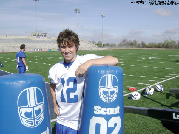 Jeremy Sumpter Jeremy Sumpter