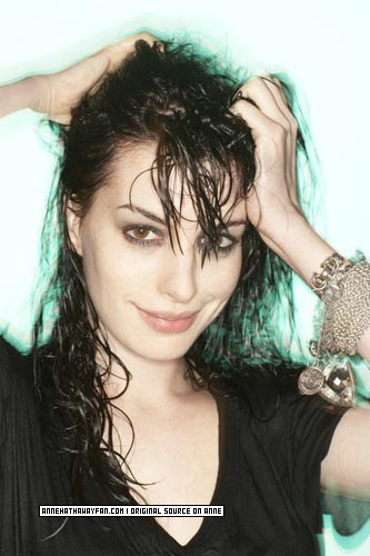 Anne Hathaway Anne Hathaway