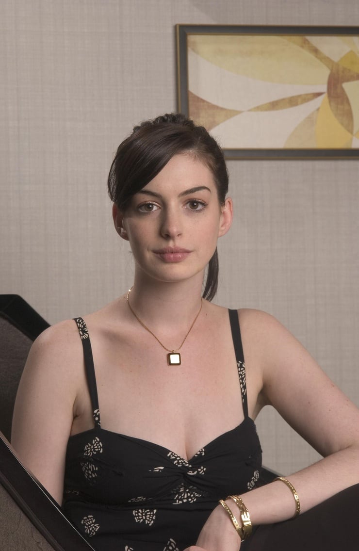Anne Hathaway Anne Hathaway