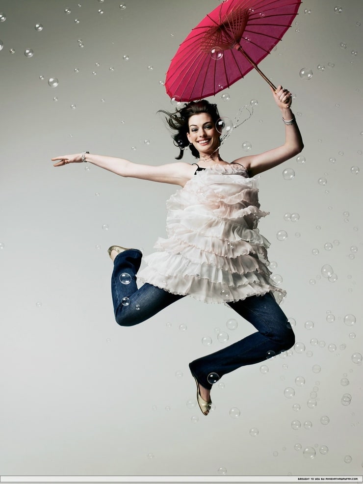 Anne Hathaway Anne Hathaway