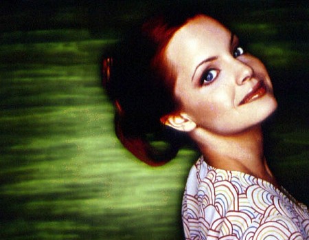 Mena Suvari