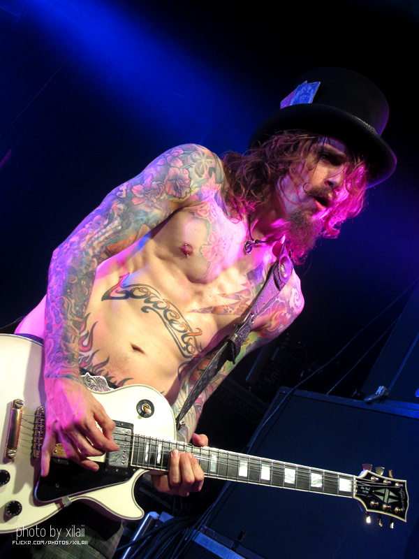 Justin Hawkins
