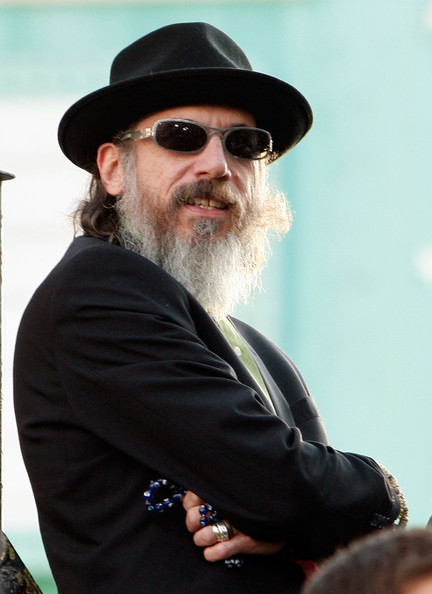Larry Charles
