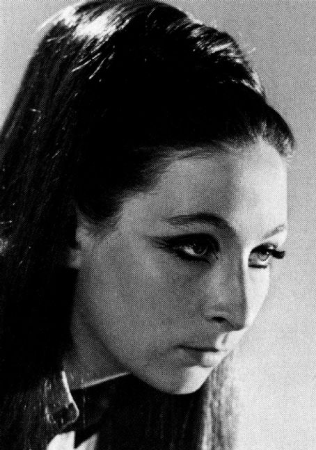 Anjelica Huston