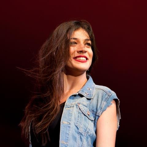 Ivi Adamou