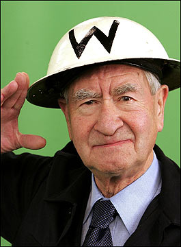 Bill Pertwee