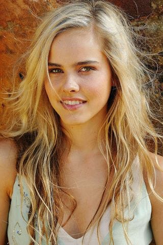 Isabel Lucas