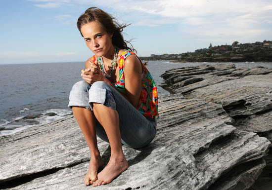 Isabel Lucas Isabel Lucas