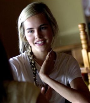 Isabel Lucas