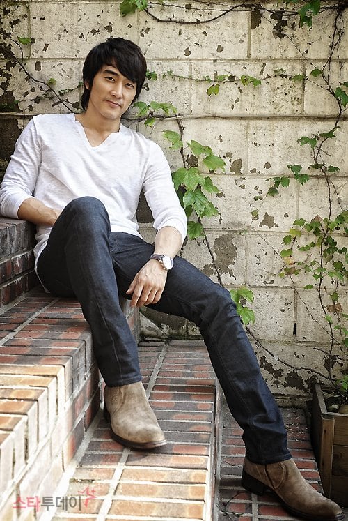 Picture of Song Seung-Hun