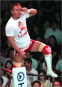 Tetsuya Naito