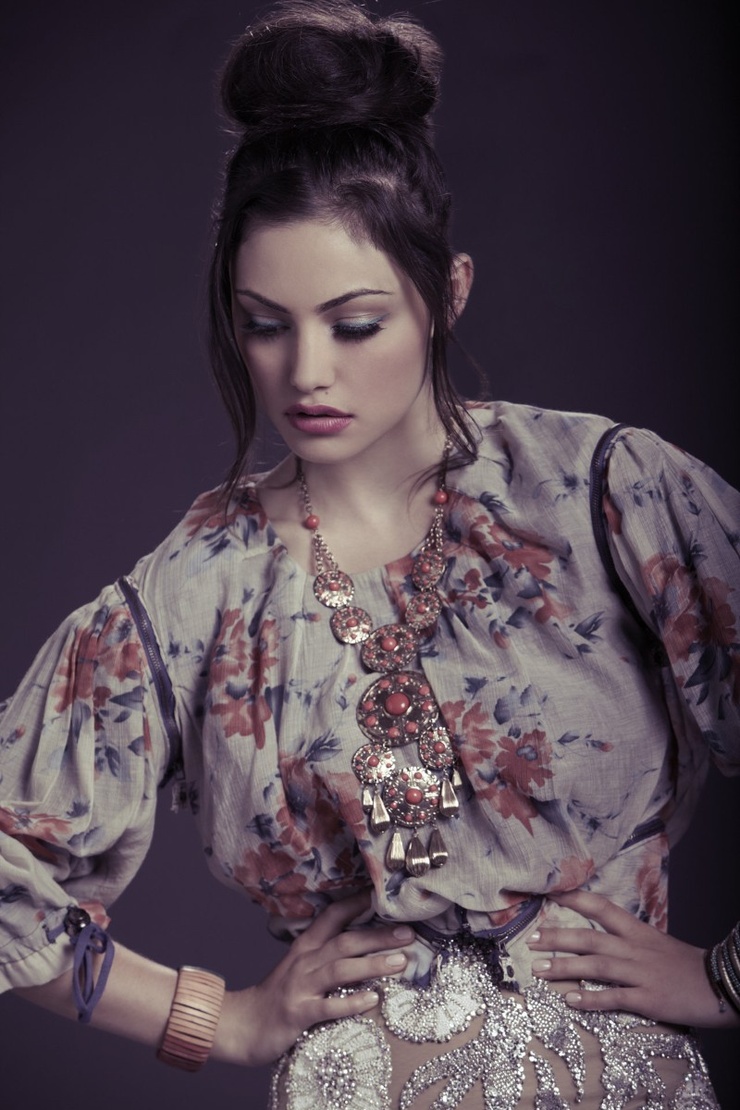 Phoebe Tonkin Phoebe Tonkin