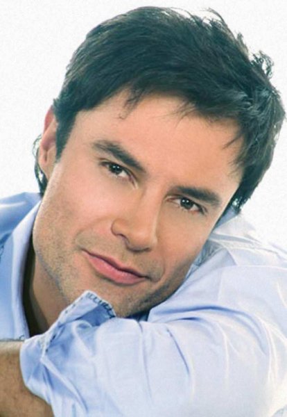 Alejandro López