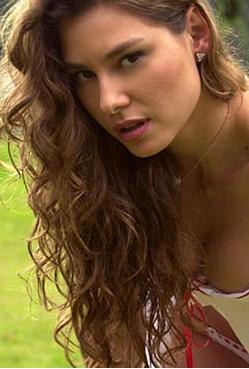 Lavínia Vlasak Lavínia Vlasak