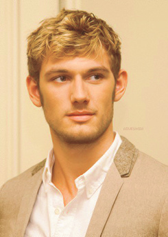 Alex Pettyfer