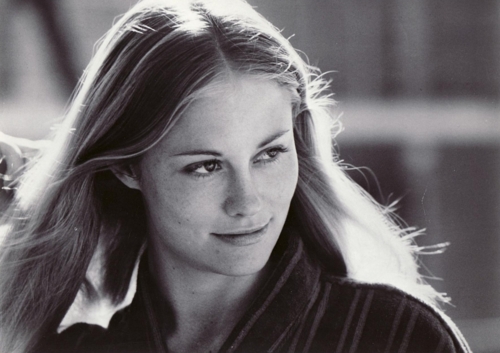 Cybill Shepherd