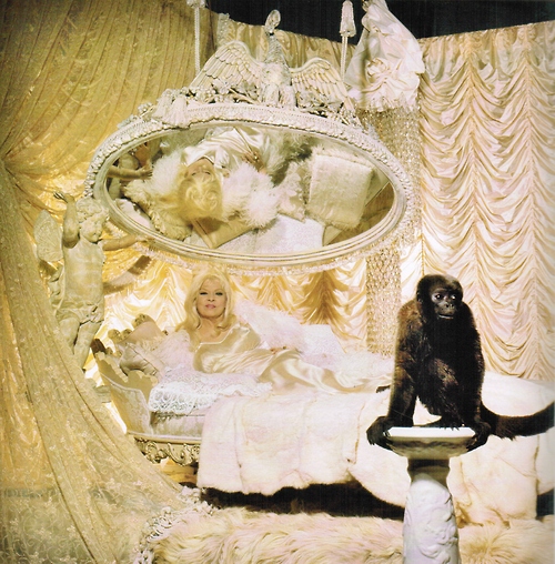 Mae West Mae West