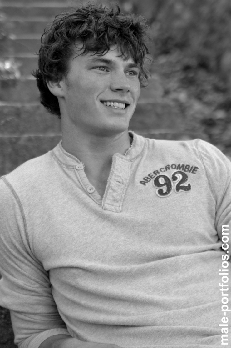 Derek Theler