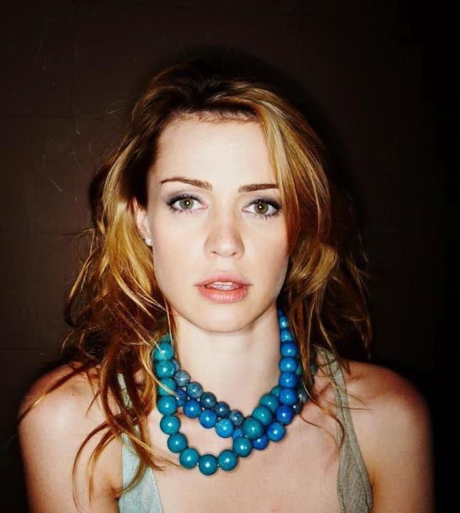 Nathalie Rapti Gomez