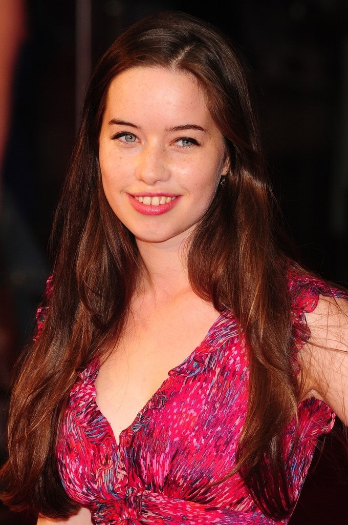 Anna Popplewell