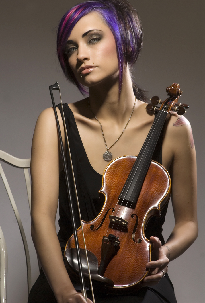 CiCi V