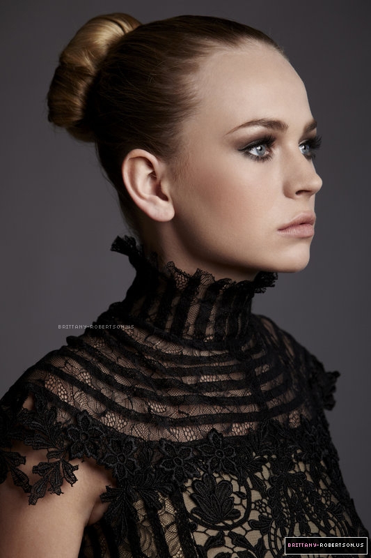 Brittany Robertson Brittany Robertson