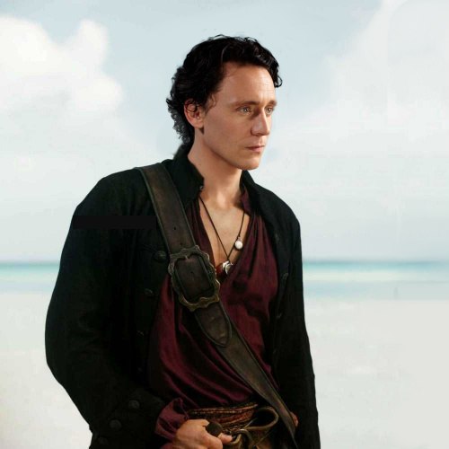 Tom Hiddleston