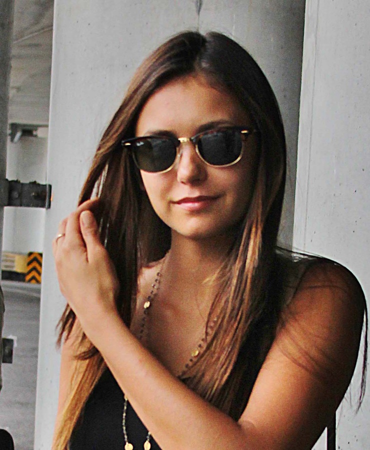 Nina Dobrev
