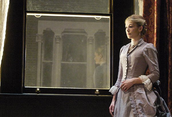 Rosamund Pike Rosamund Pike