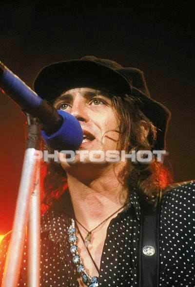 Izzy Stradlin