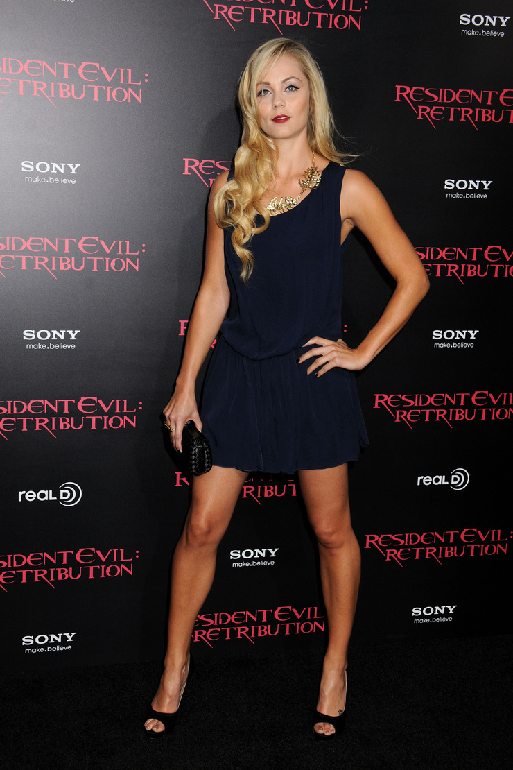 Laura Vandervoort Laura Vandervoort