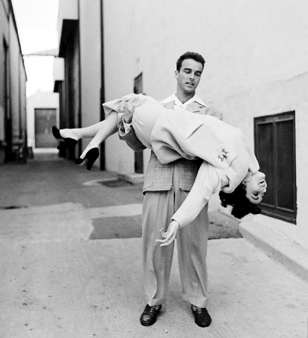Elizabeth Taylor Elizabeth Taylor