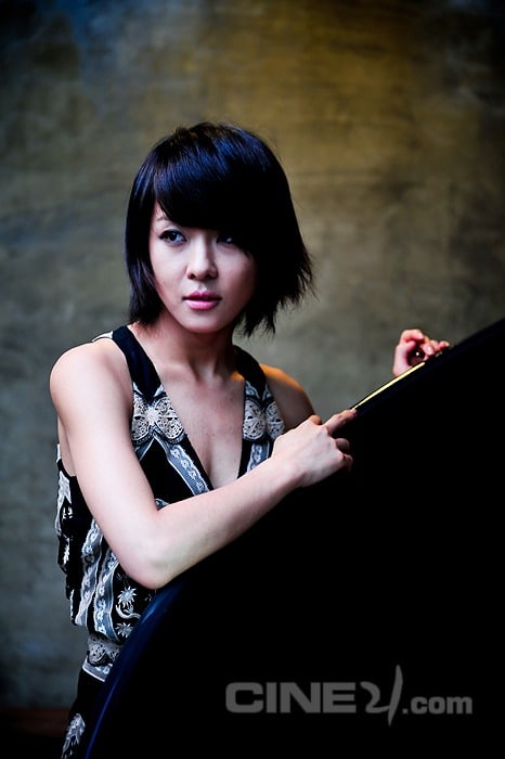 Ji-won Ha Ji-won Ha