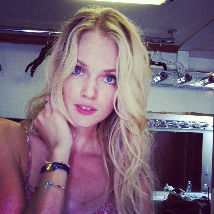 Lindsay Ellingson Lindsay Ellingson
