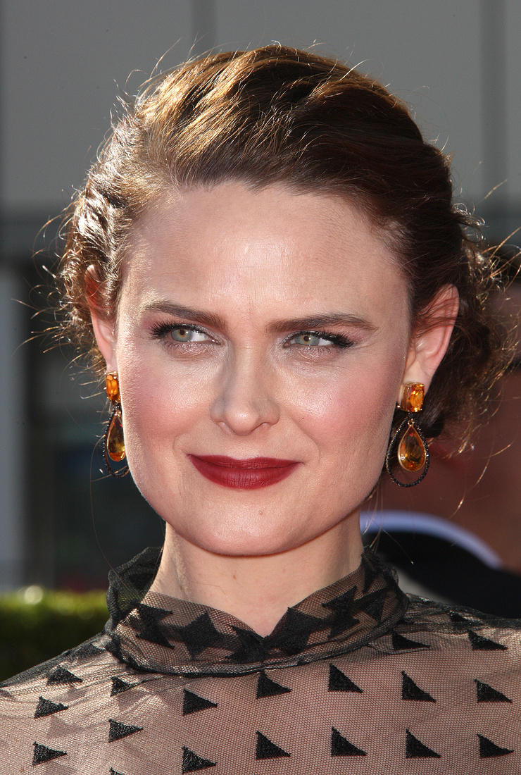 Emily Deschanel Emily Deschanel