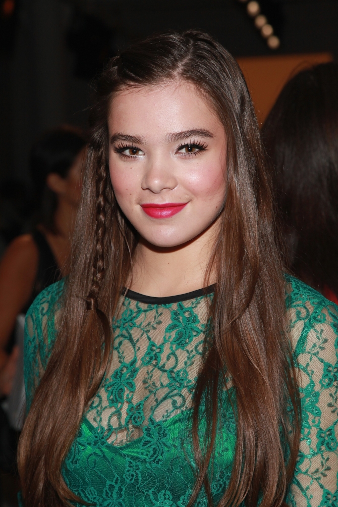 Hailee Steinfeld Hailee Steinfeld