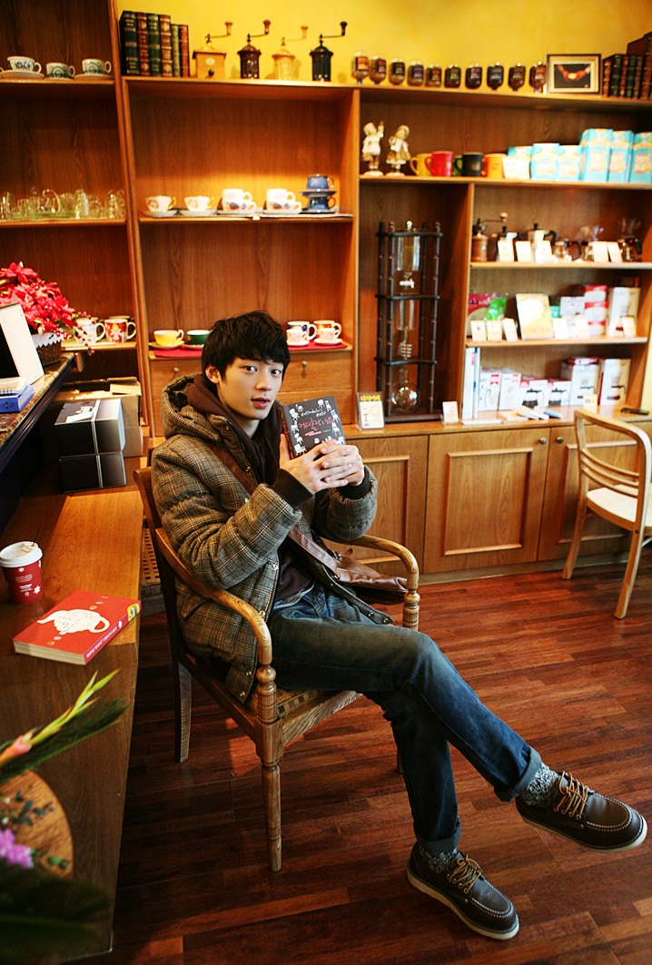 Hwang Jin Wook
