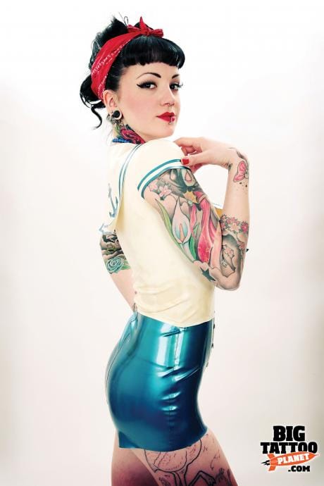 Nina Kate Nina Kate