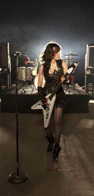 LZZY Elizabeth Hale LZZY Elizabeth Hale
