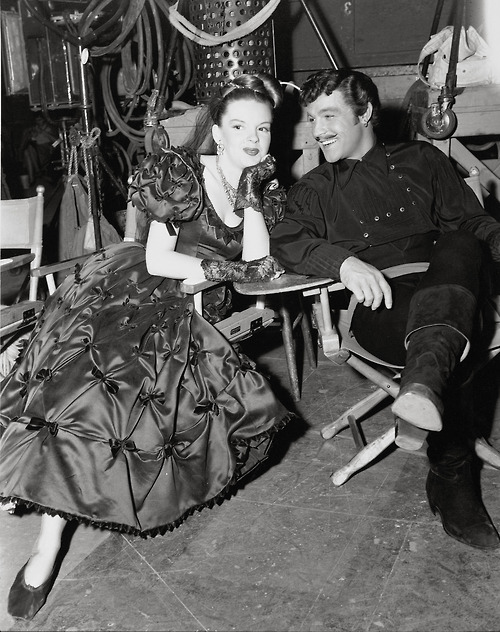 The Pirate (1948) The Pirate (1948)