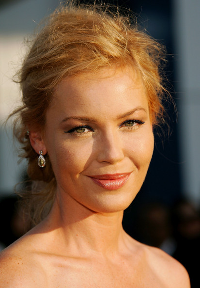 Connie Nielsen Connie Nielsen