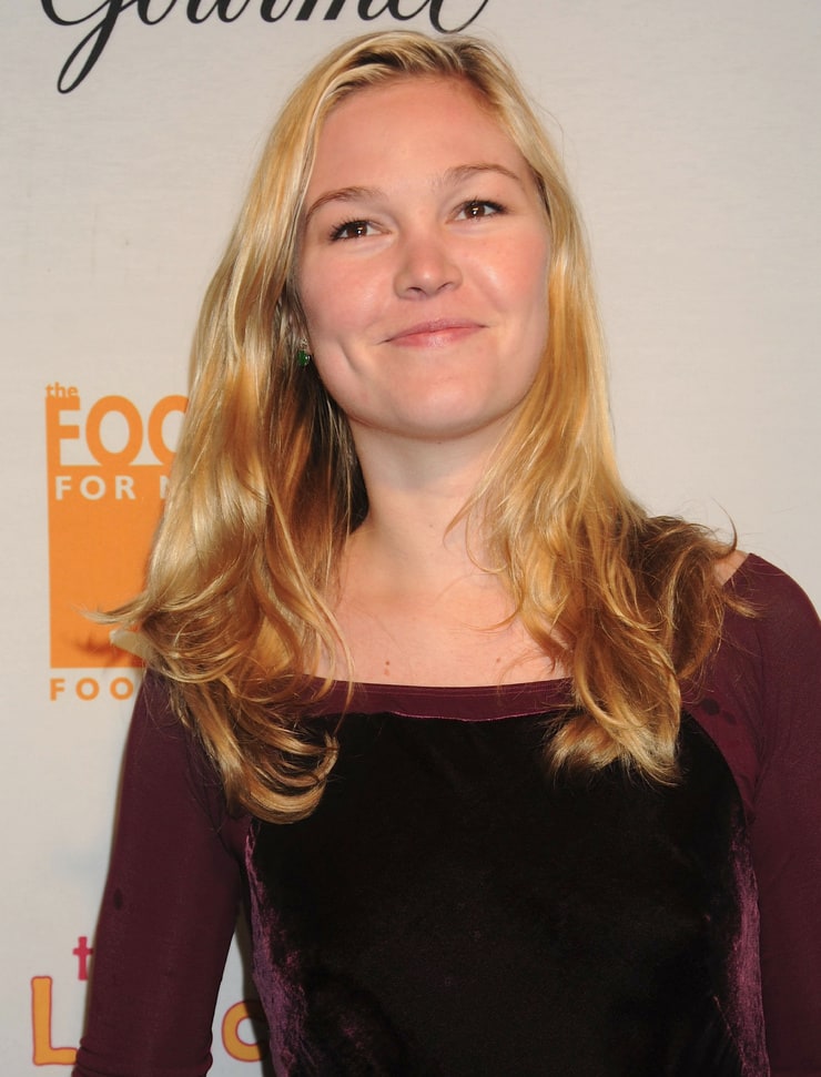 Julia Stiles