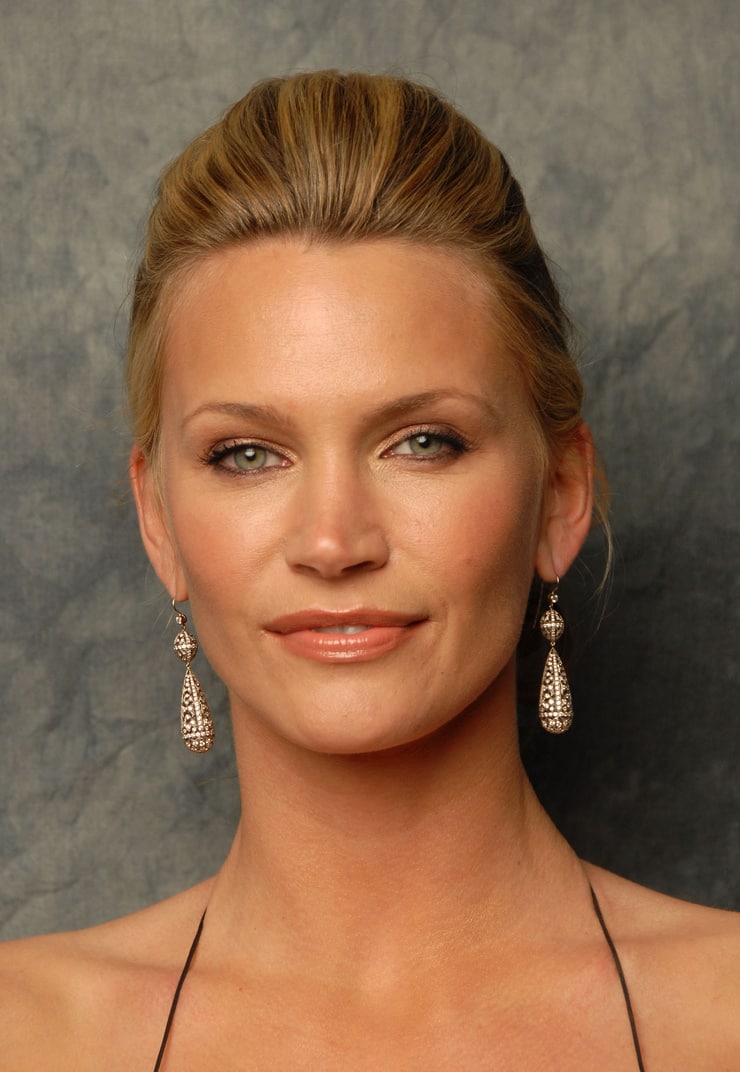 Natasha Henstridge