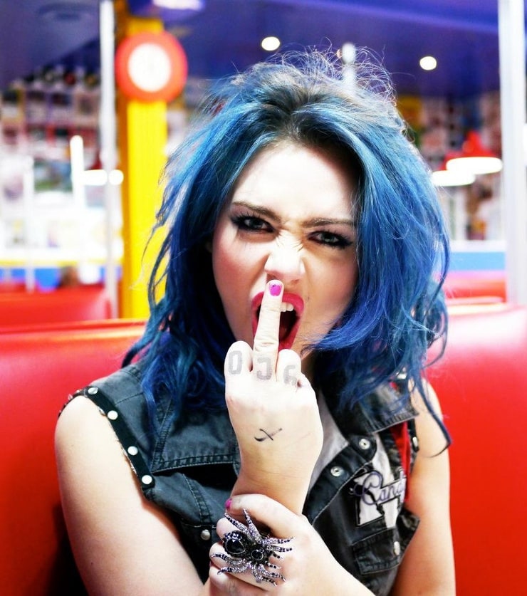 Skye Sweetnam Skye Sweetnam